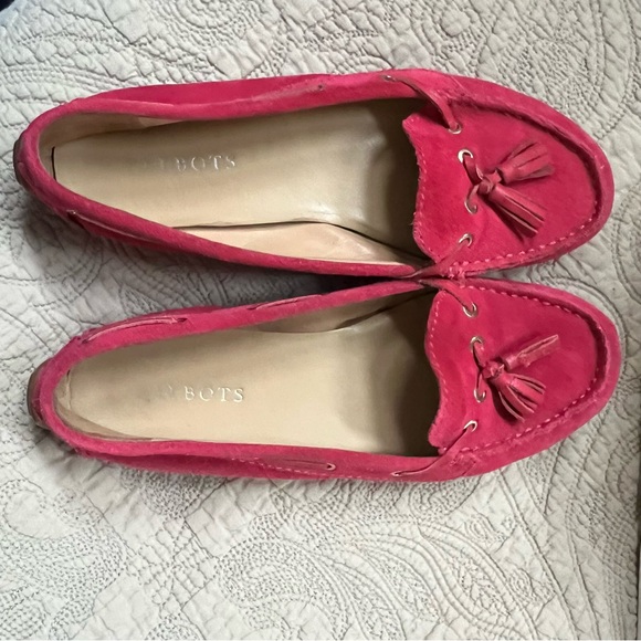 Talbots Women's Pink Suede Driving Mocs - Picture 2 of 9